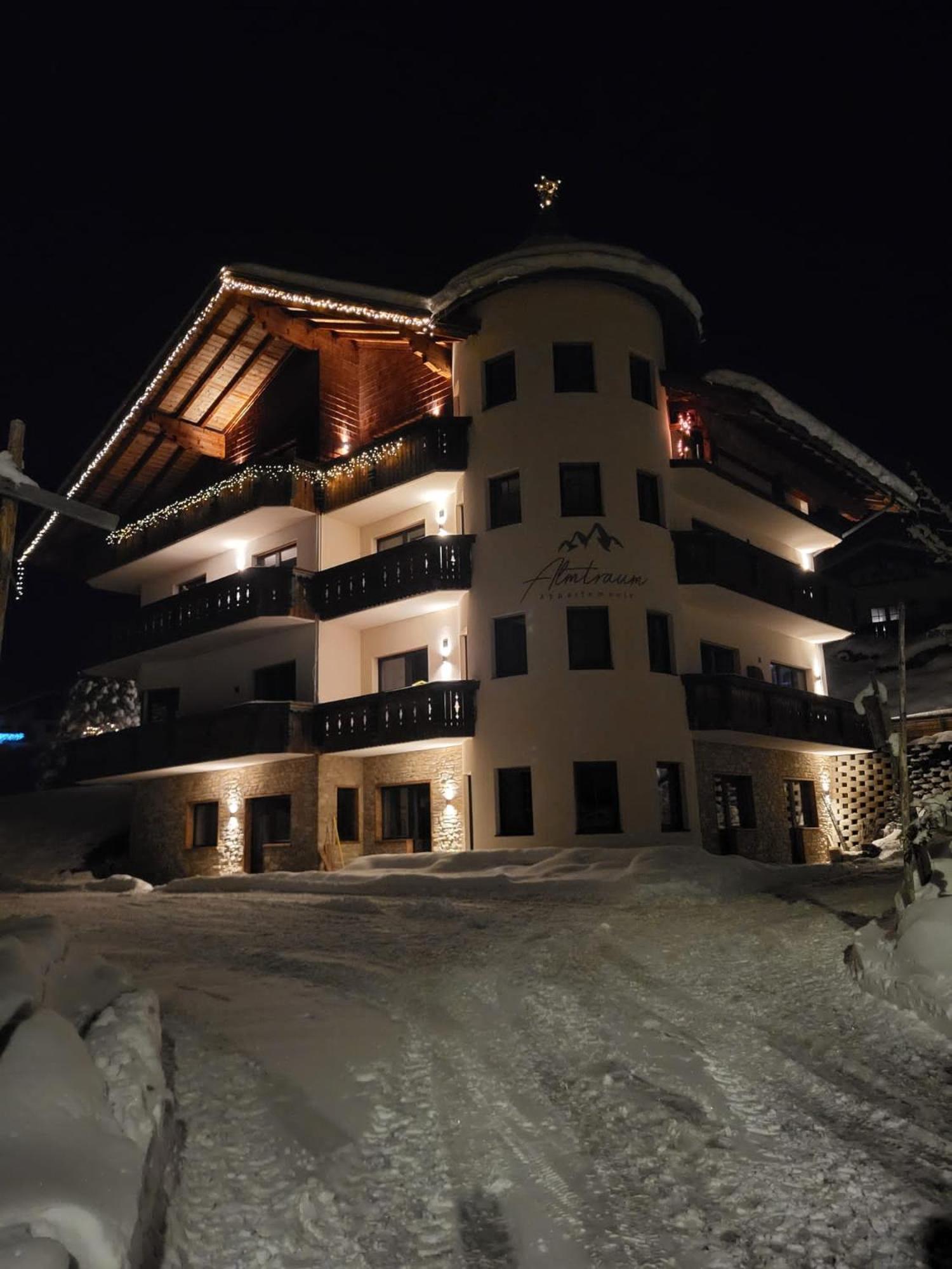 Almtraum Berwang Apartamento Exterior foto